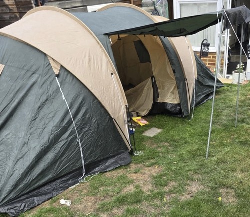 Pro action man room - room, tent